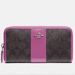 Coach ACCORDION ZIP WALLET